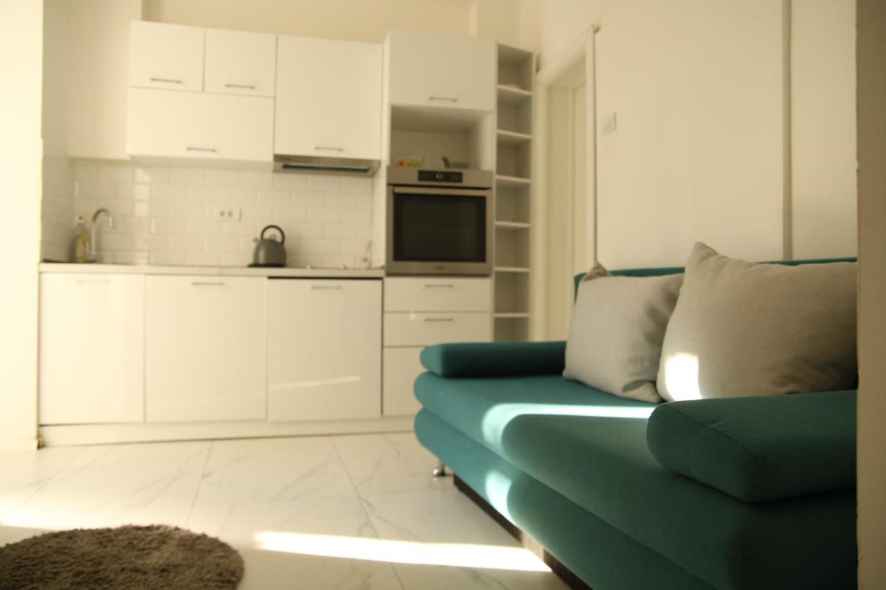 Natalie'S Royal M Appartement Belgrado Buitenkant foto